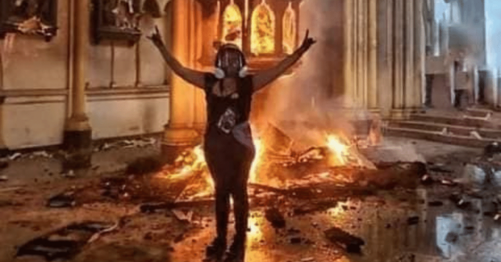 Chile 1024x536 - Expliquer la haine qui a brûlé les églises au Chili